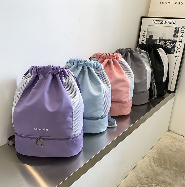 Xaviera Bolsa mochila esportiva fitness academia leve nylon impermeavel a prova da agua XV-258