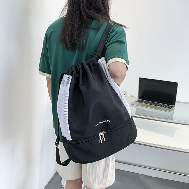 Xaviera Bolsa mochila esportiva fitness academia leve nylon impermeavel a prova da agua XV-258