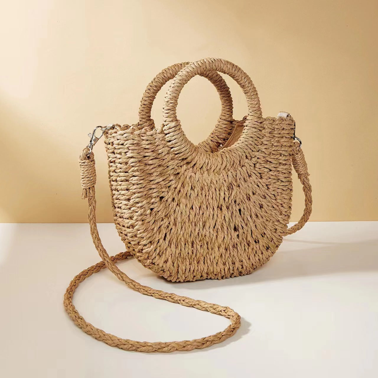 Bolsa feminina de palha pequena com Alça Transversal e Mão lua pequena