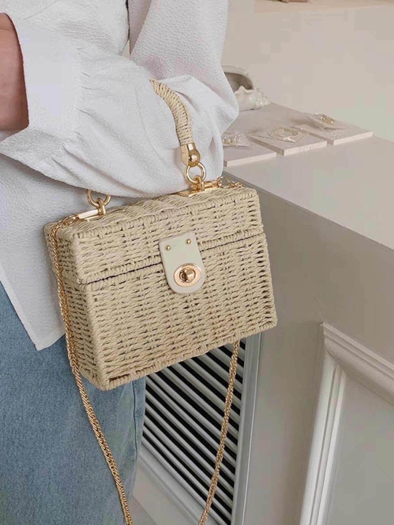 Bolsa feminina de palha Blogueira box com Alça de mao e transversal corrente ombro Design XV-005
