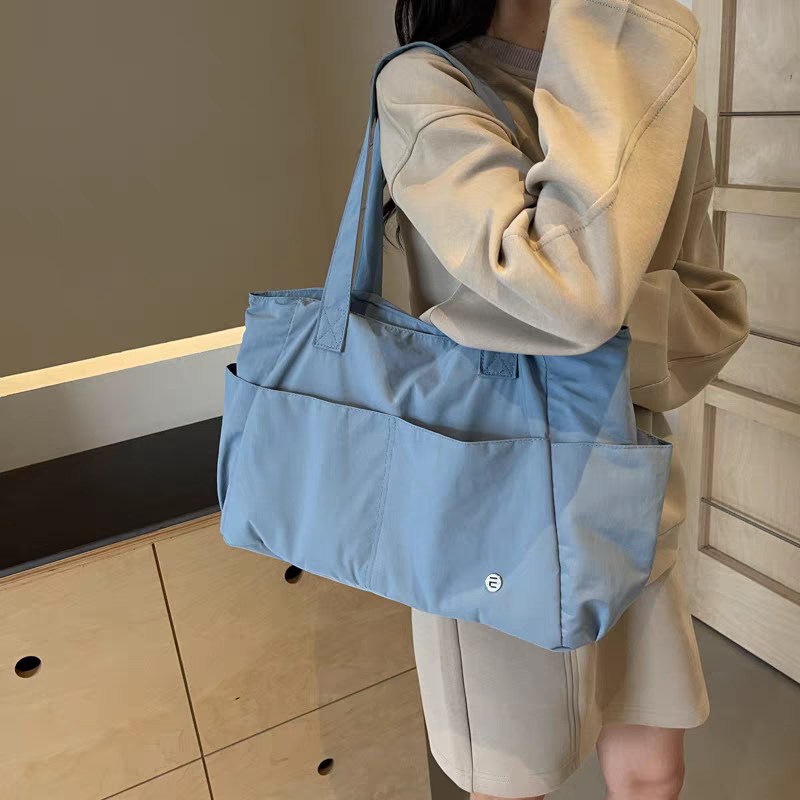 Xaviera bolsa feminina saco com alca transversal tiracolo super leve resistente impermeável XV-2412