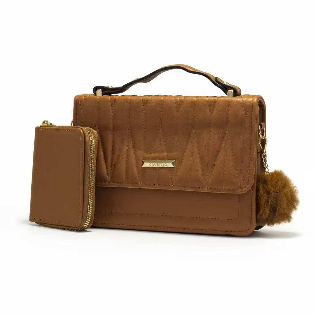 Bolsa Transversal Feminina com Carteira e Pompom – Design Elegante em Couro Sintético XV2504